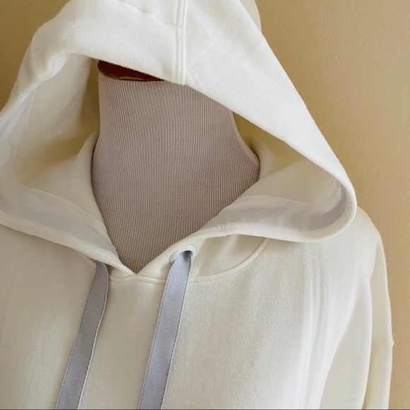 NWT new balance white captivate hoodie - Picture 2 of 9